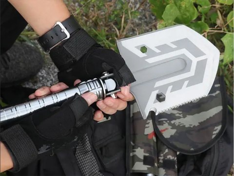 Saperka składana wojskowa etui piła wielofunkcyjna survival niezbędnik Saperka składana wojskowa etui piła wielofunkcyjna survival niezbędnik