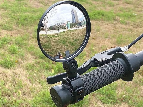 Lusterko rowerowe na kierownicę do roweru na manetkę wypukłe wsteczne 360 Lusterko rowerowe na kierownicę do roweru na manetkę wypukłe wsteczne 360