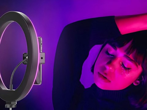 Lampa pierścieniowa led rgb ring + uchwyt na telefon + regulowany statyw Lampa pierścieniowa led rgb ring + uchwyt na telefon + regulowany statyw