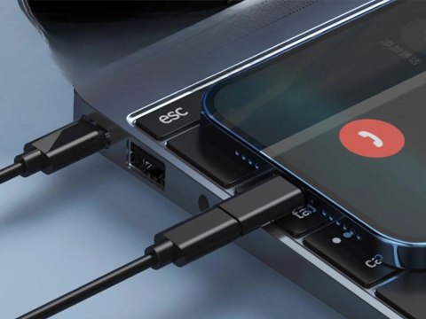 Zestaw adapterów 5w1 szpilka do telefonu w etui usb-c micro usb usb typ a Zestaw adapterów 5w1 szpilka do telefonu w etui usb-c micro usb usb typ a