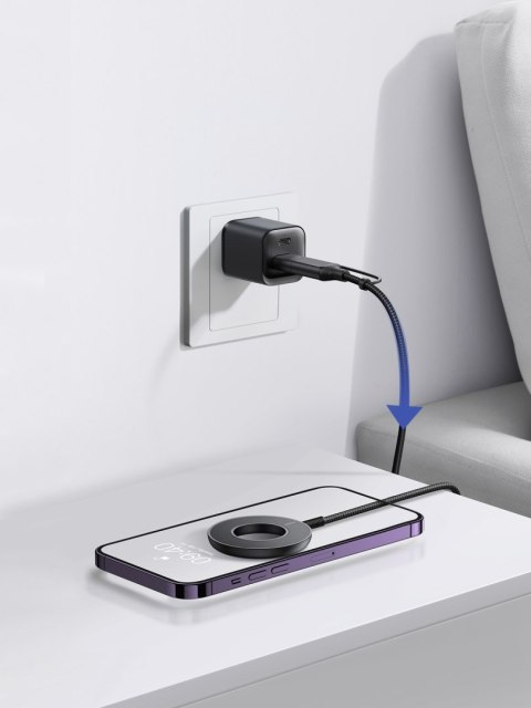 BEZPRZEWODOWA ŁADOWARKA MAGNETYCZNA 15W Z KABLEM USB / USB-C CZARNA BEZPRZEWODOWA ŁADOWARKA MAGNETYCZNA 15W Z KABLEM USB / USB-C CZARNA