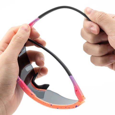 OKULARY ROWEROWE Z POLARYZACJĄ I FILTREM UV 400 CZARNE OKULARY ROWEROWE Z POLARYZACJĄ I FILTREM UV 400 CZARNE