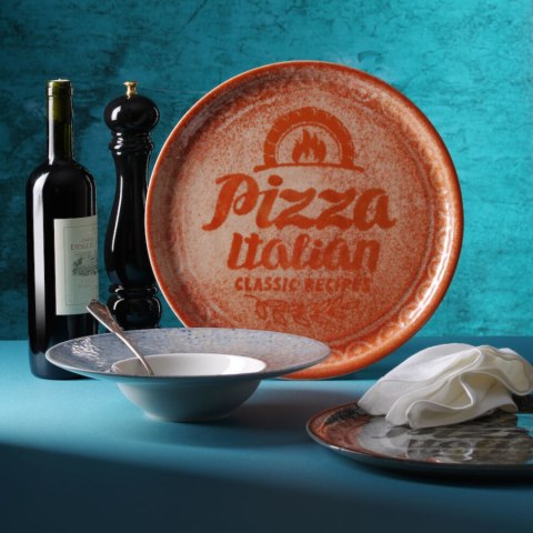 TALERZ DO PIZZY Z PORCELANY RECIPE COLLECTION BRICK RED ŚR. 33 CM - ZESTAW 6 SZT. TALERZ DO PIZZY Z PORCELANY RECIPE COLLECTION BRICK RED ŚR. 33 CM - ZESTAW 6 SZT.