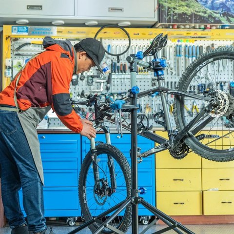 Wielofunkcyjny stojak serwisowy uchwyt do rowerów podłogowy - czarny