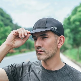 Czapka rowerowa kolarska z daszkiem - czarna