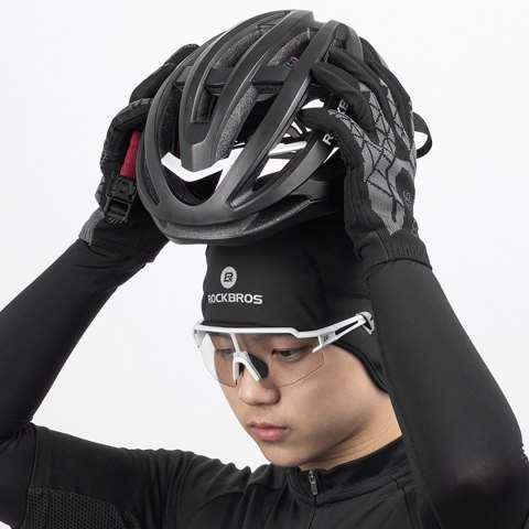 Czapka rowerowa zimowa pod kask z otworami na okulary - szara