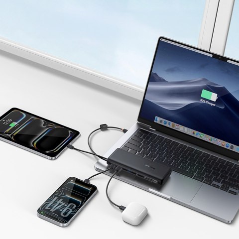 Powerbank 20000mAh 100W z wyświetlaczem wbudowanymi kablami USB-C - czarny
