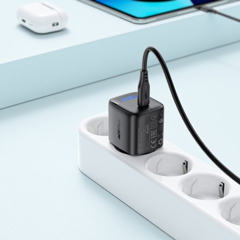 Ładowarka sieciowa z wyświetlaczem kablem USB-C GaN PD 20W - czarna