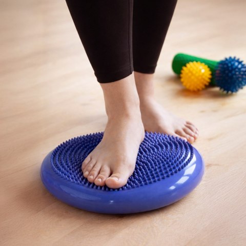 Poduszka sensoryczna rehabilitacyjna do ćwiczeń jeżyk - niebieska