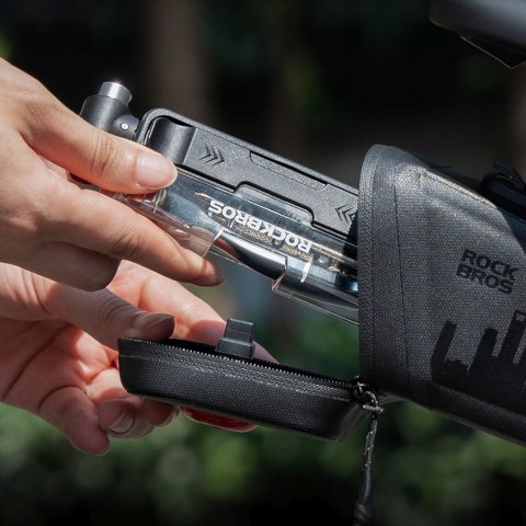 Zestaw narzędzi rowerowych multitool z pompką na naboje CO2 i kluczem grzechotkowym