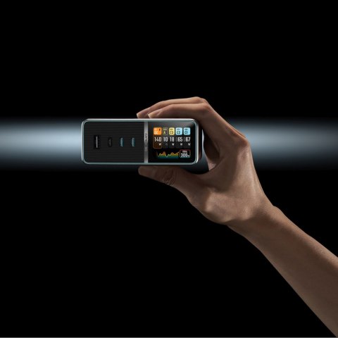 Stacja ładująca 5w1 z wyświetlaczem cyfrowym USB-A USB-C 300W - srebrna