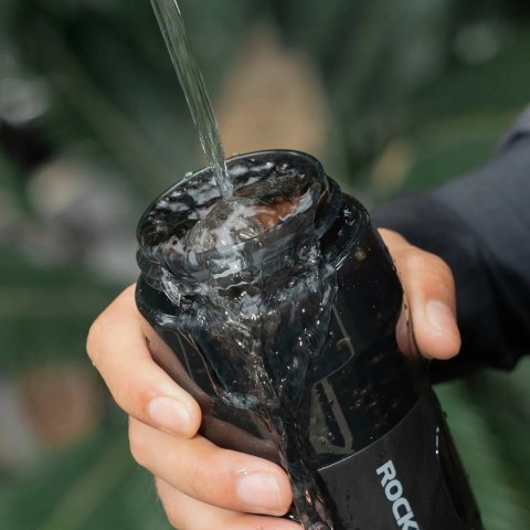Bidon termiczny z magnetycznym uchwytem i paskiem montażowym 700 ml - czarny