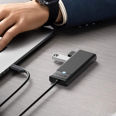 HUB rozdzielacz 4-portowy USB-C - USB-A 0.15 m - czarny