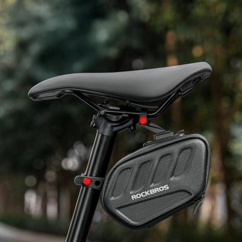 Torba rowerowa podsiodłowa z inteligentną lampką tylną 0.45 l - czarna