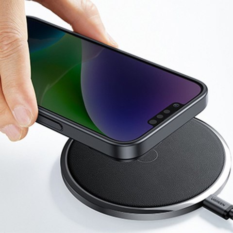 Sztywne etui z żelową ramką i wbudowaną podstawką do iPhone 14 Plus czarny